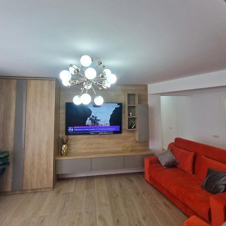 Ultracentral Luxury Apartament Curtea de Argeş Exterior foto
